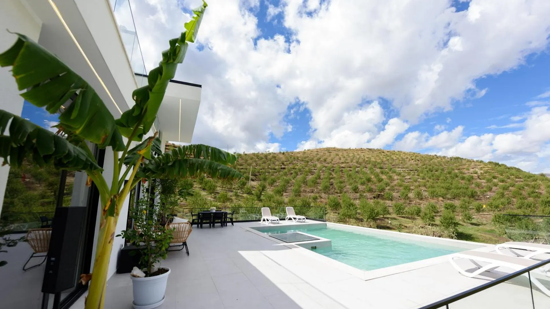 Villa 30 Kote